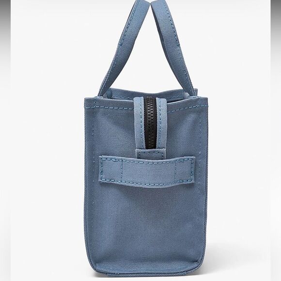 MARC JACOB’S THE CANVAS
SMALL TOTE BAG BLUE SHADOW 1SZ NWT - Picture 4 of 9